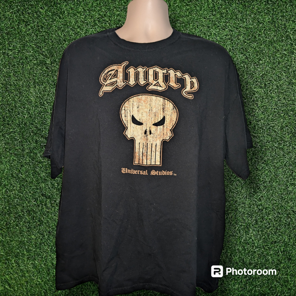 RARE - 2010 Universal Studios - THE PUNISHER "Angry" T-shirt - XXL